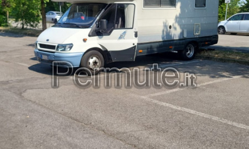 Camper mansardato