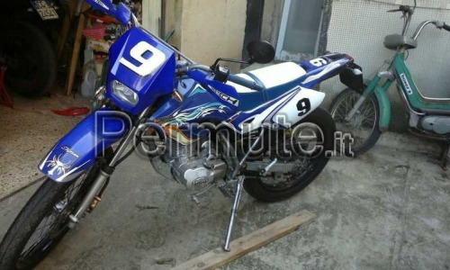 Moto enduro 125cc ACC elettronica 4t stradale contamarce contagiri ecc.