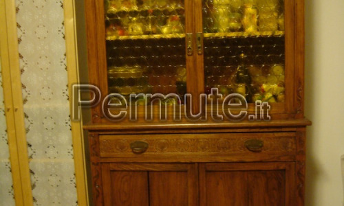 Credenza in noce fine ottocento