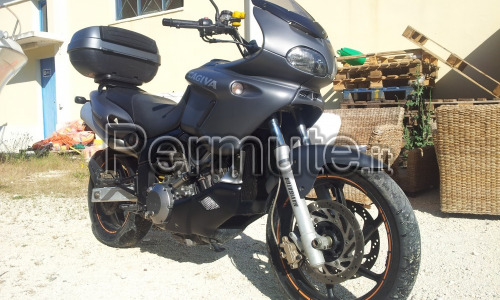 cagiva navigator suzuki 1000cc