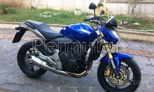 Honda Hornet blu-nero aprile 2008