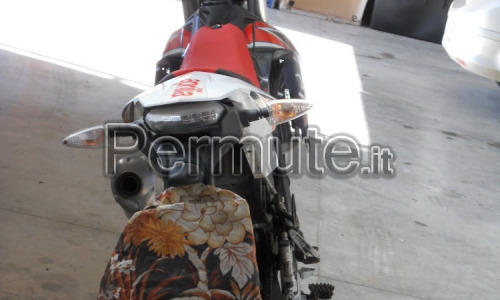 Vendo o permuto moto Aprilia rx 125 del 2009