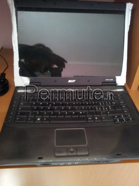 portatile acer (scocca superiore rotta) Roma Usato in Permuta, Netbook ...