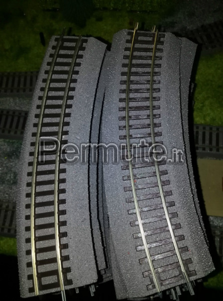 Binari ROCO con spallina Cuneo Usato in Permuta, Trenini elettrici ...