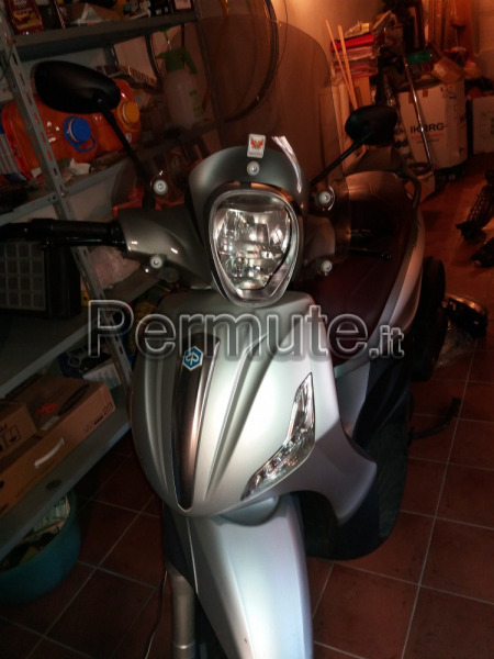 Scudo anteriore nero 93/B Piaggio Beverly - Mototecnica Isaia