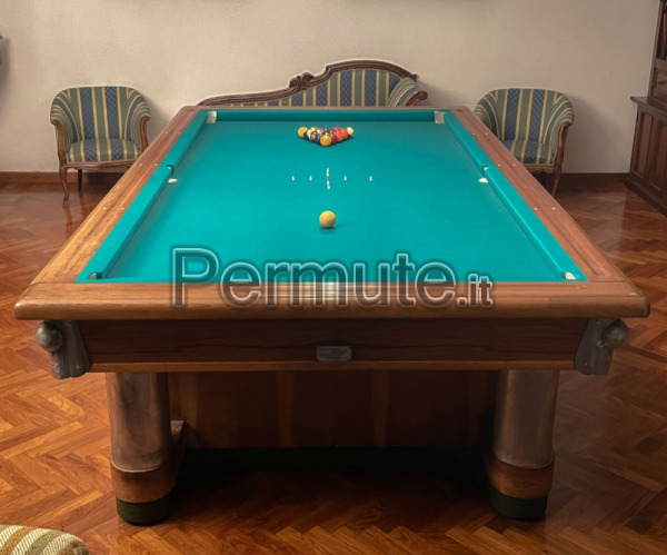 Stecca Biliardo In Fibra Carbonio in Sala Giochi